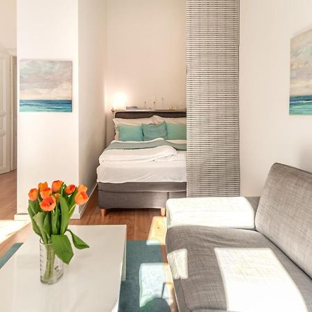 Luxurious And Bright, 5 Min To City Center Daire Viyana Dış mekan fotoğraf