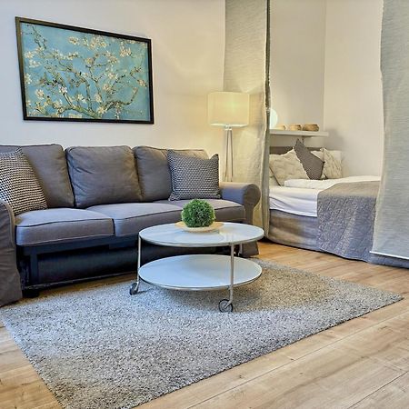Luxurious And Bright, 5 Min To City Center Daire Viyana Dış mekan fotoğraf