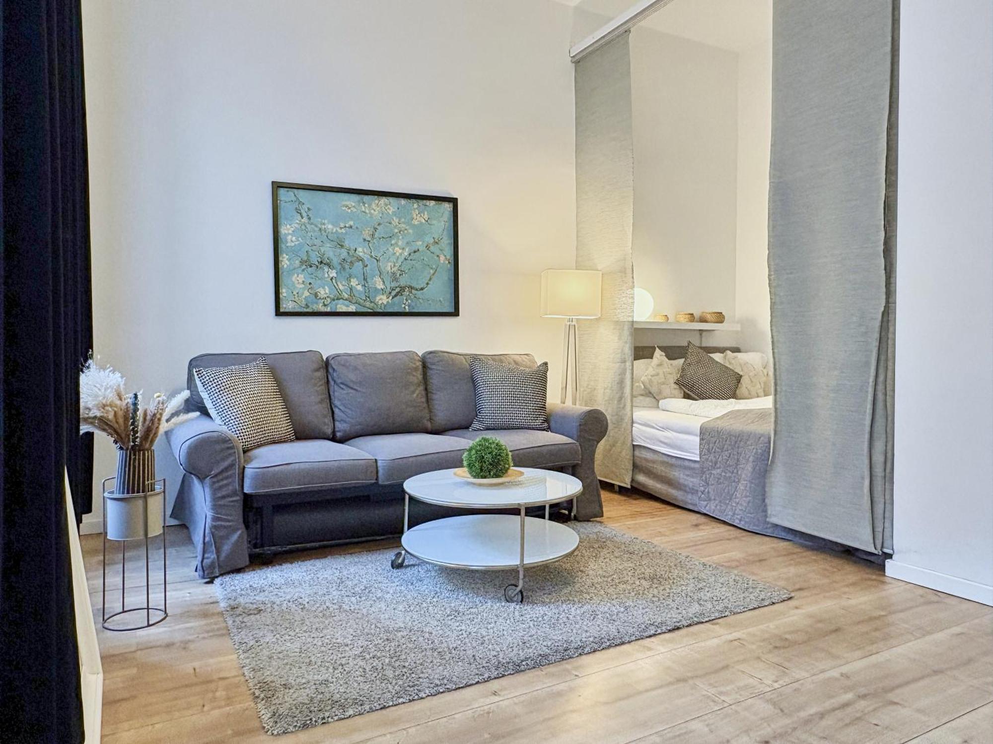 Luxurious And Bright, 5 Min To City Center Daire Viyana Dış mekan fotoğraf