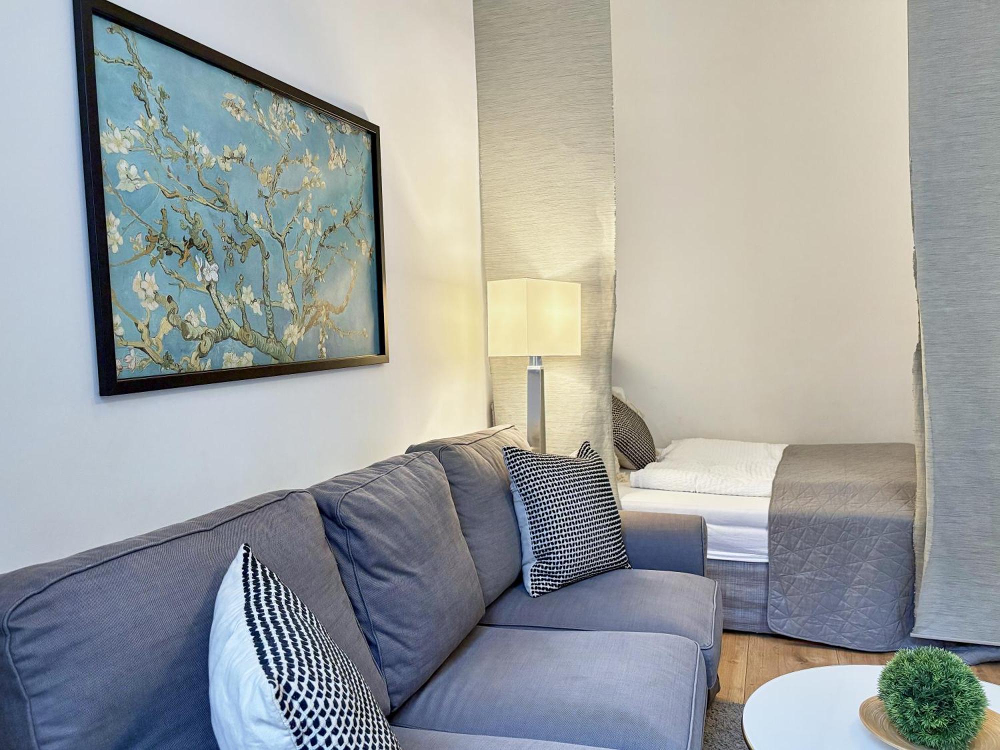 Luxurious And Bright, 5 Min To City Center Daire Viyana Dış mekan fotoğraf